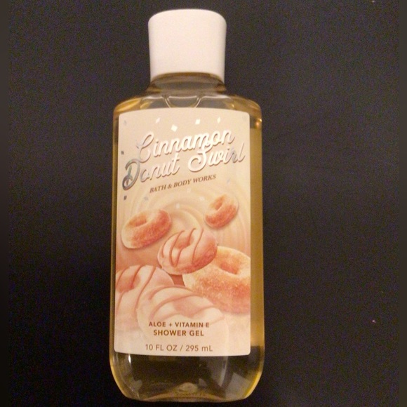 Bath & Body Works Other - NEW Bath & Body Works Cinnamon Donut Swirl 10 FL oz